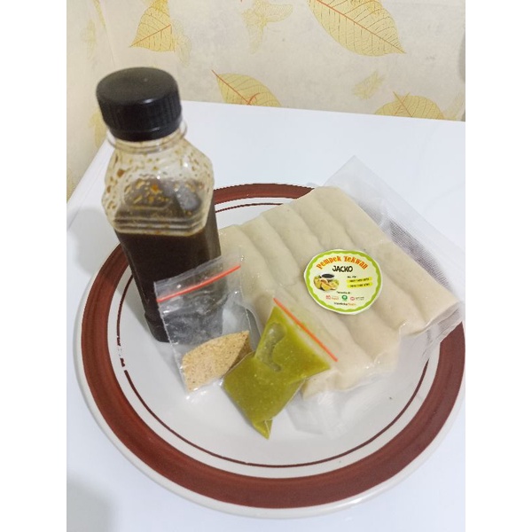 

pempek lenjer kecil isi 10 pcs