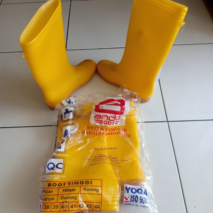 Sepatu Bot Ando / Ando Boot / Boot Ando Kuning