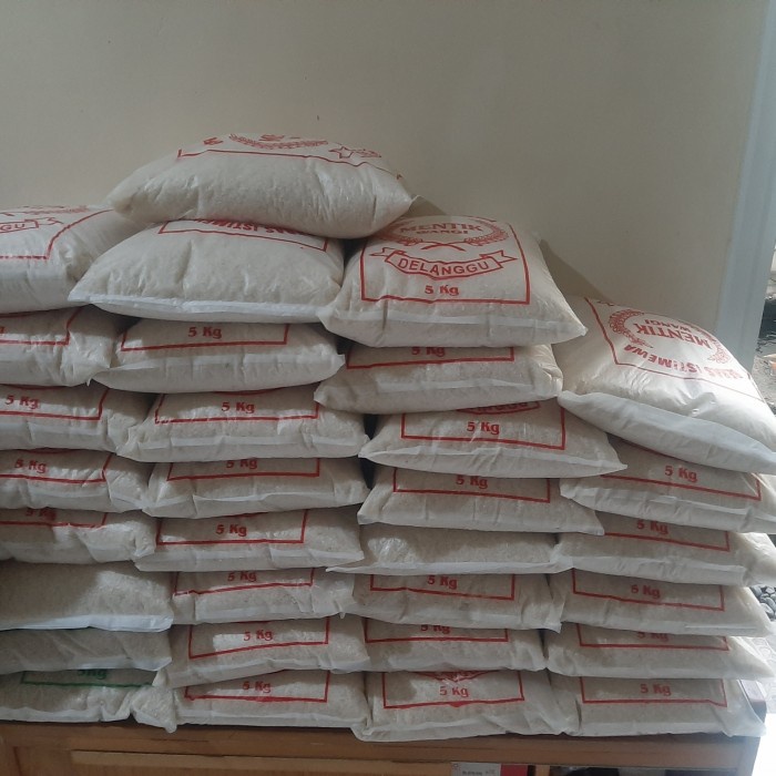 

Beras Delanggu Asli Mentik Susu 5 Kg