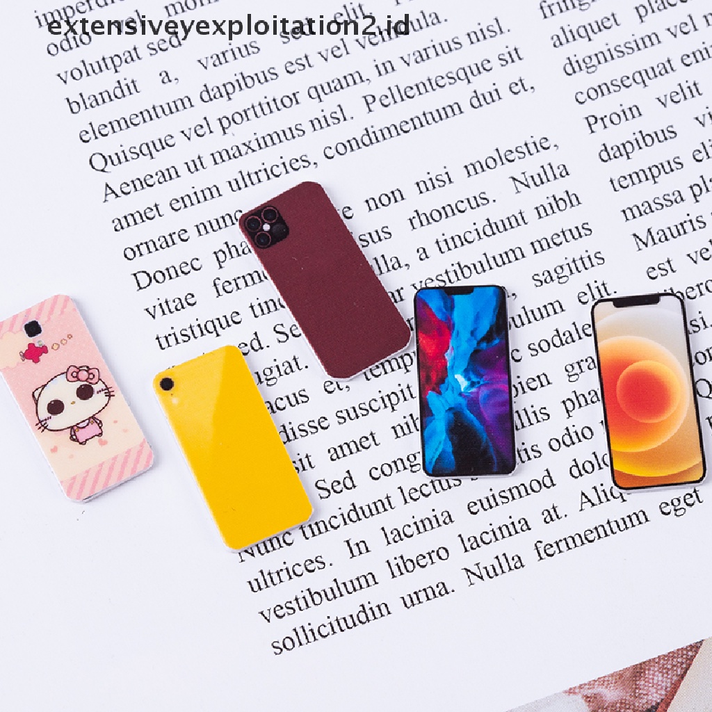 Mainan Miniatur Handphone Skala 1: 12 Untuk Dekorasi Rumah Boneka