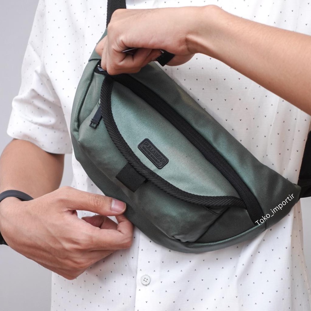 Tas Pinggang Pull &amp; Bear Waistbag Pria Import Mirror Original