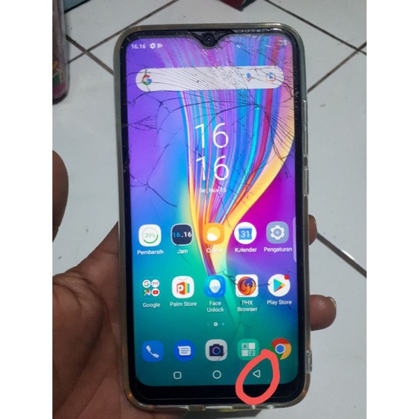 infinix smart 3plus 2/32 minus retak