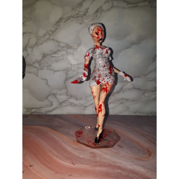 Figure suster silent hill