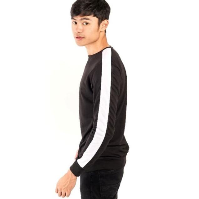 Sweater pria lengan panjang hitam list putih