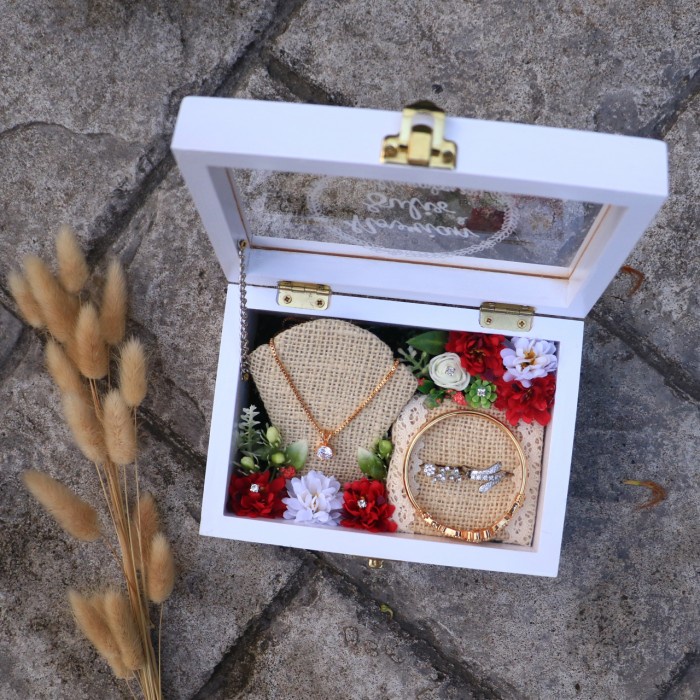 Mahar Kotak Perhiasan Seserahan Kotak Cincin Kayu