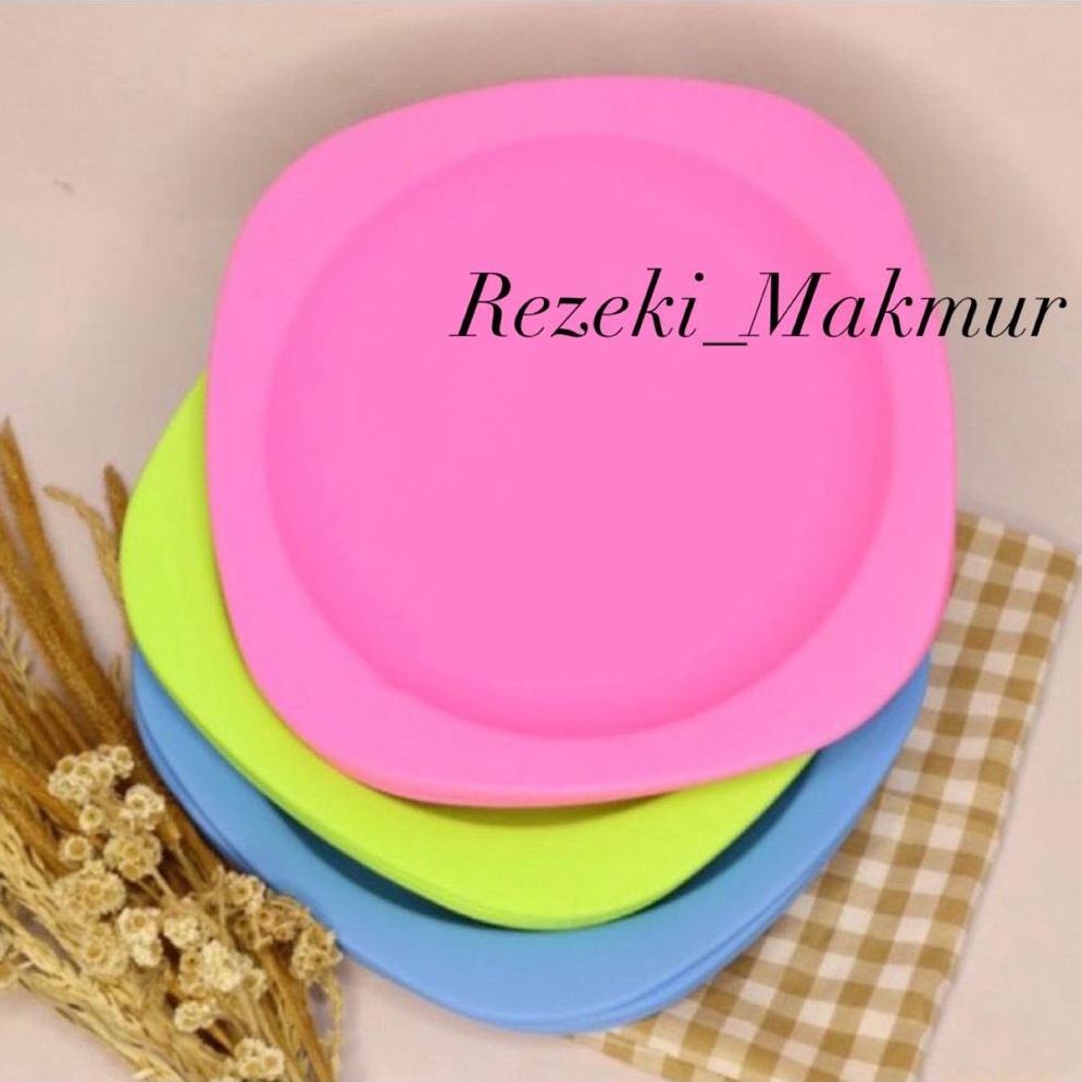 Piring Makan/Piring Plastik Motif Persegi (1PCS) Murah lebay