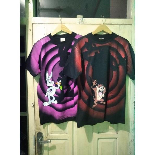 bundle t-shirt bullseye looney tunes
