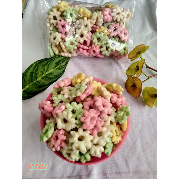 

KUE SAKURA WARNA WARNI 110g