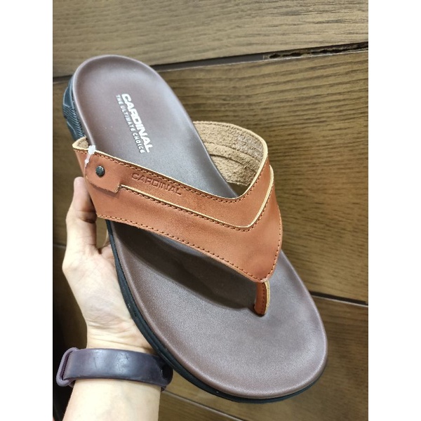 sendal pria original cardinal branded