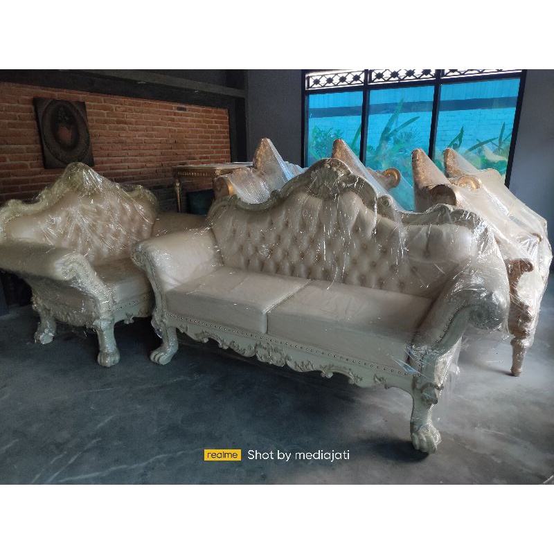 Sofa Tamu Eropa Klasik
