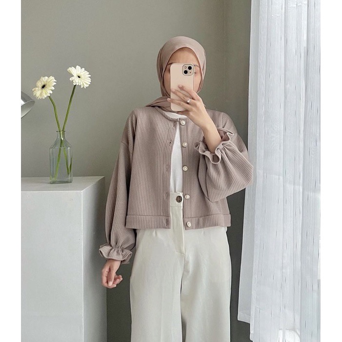 Tq88indonesia Fashion Cardi Rajut Wanita Terbaru /  RJT Alia Vintage Gold Button Cardigan / Outer  Kekinian / Busana Casual Cewek / Ootd Kasual