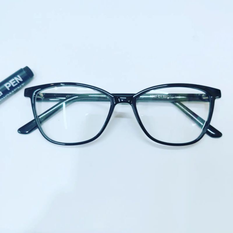 Kacamata Progresif  Jalan dan Baca| Kacamata Dobel Fokus