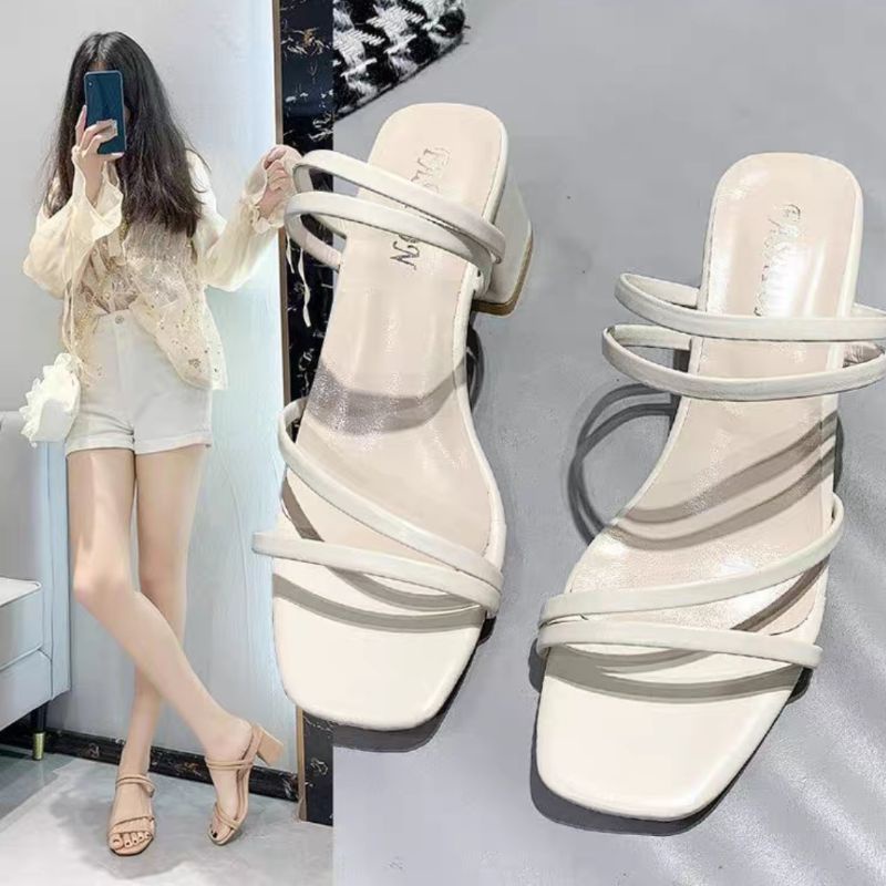 Heels hak tahu 5cm venesia