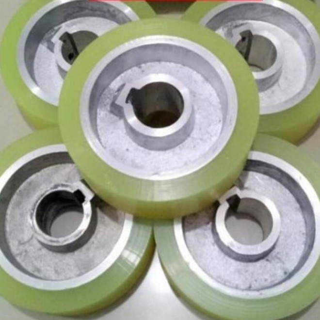 [READY] Roda Feeder 140X35X50 Karet Pu Mesin Moulding Kayu 140 X 35 X 2 Inch / Perlengkapan Rumah Ta