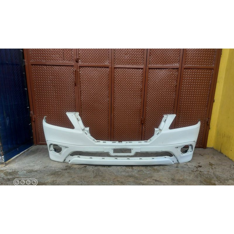 Bemper depan Innova 2015 original second