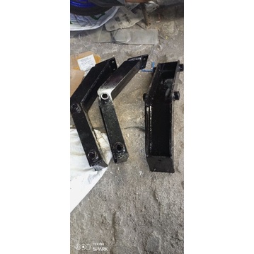 HITC  TRAKTOR YANMAR/REVO MESIN TRAKTOR BAJAK SAWAH