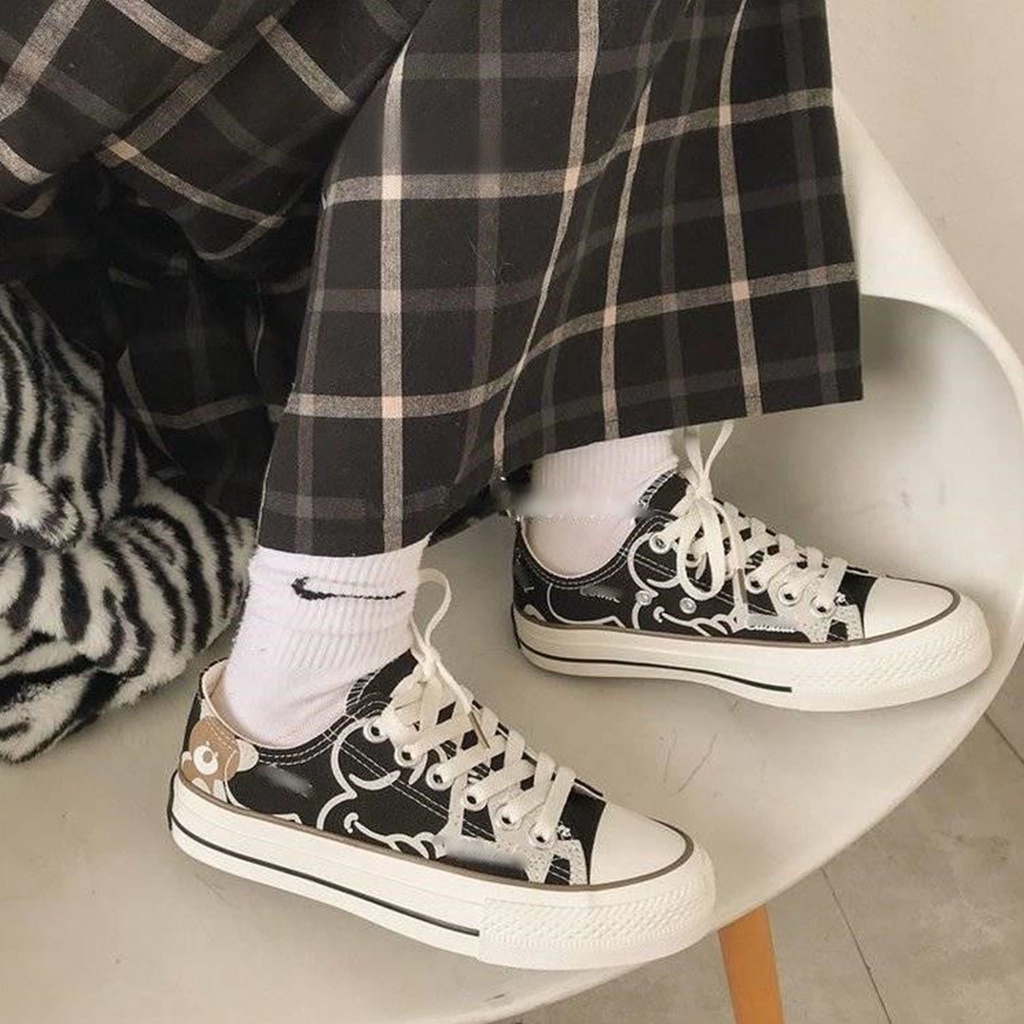 Sepatu Wanita Kanvas Terbaru Sneakers Cewek Bertali Fashion Korean Style