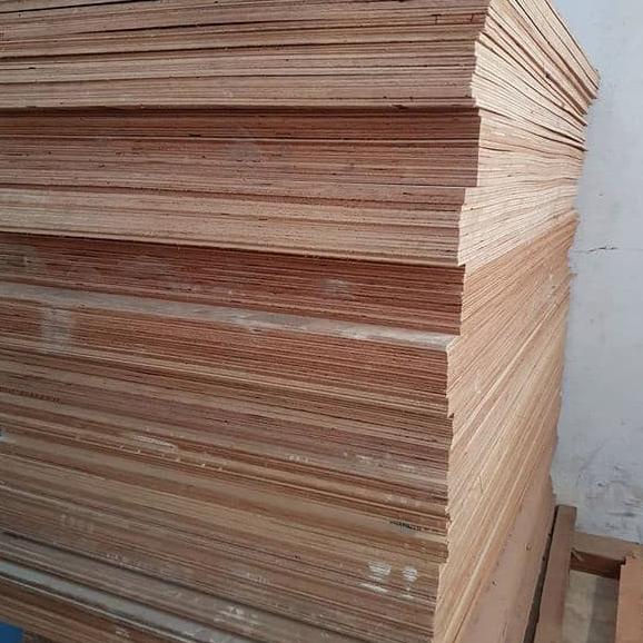 Triplek 9mm MC / Multiplek 9mm MC / Triplex MC 9mm / Meranti Campur