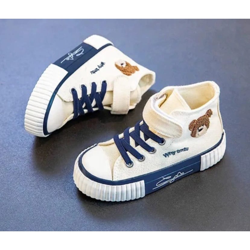 DCAL SEPATU SNEAKERS ANAK AS180