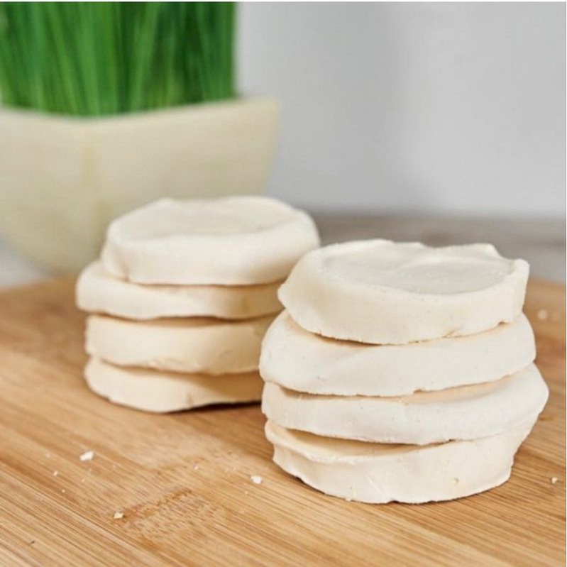 Brem solo/termurahbrem bulat manis harga grosir 25 keping khas Solo/Brem Bulat Asli Solo Sari Tape M