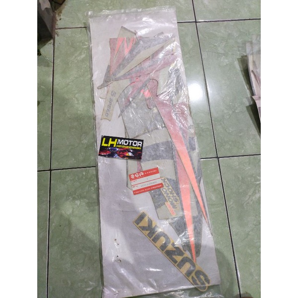 STRIPING SATRIA LUMBA MERAH SILVER 5 speed ORI SGP