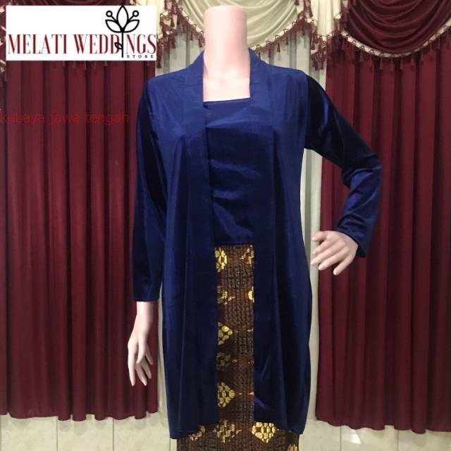 Kebaya bludru | kebaya bludru panjang model kutubaru | kebaya bludru polos Kebaya Bludru