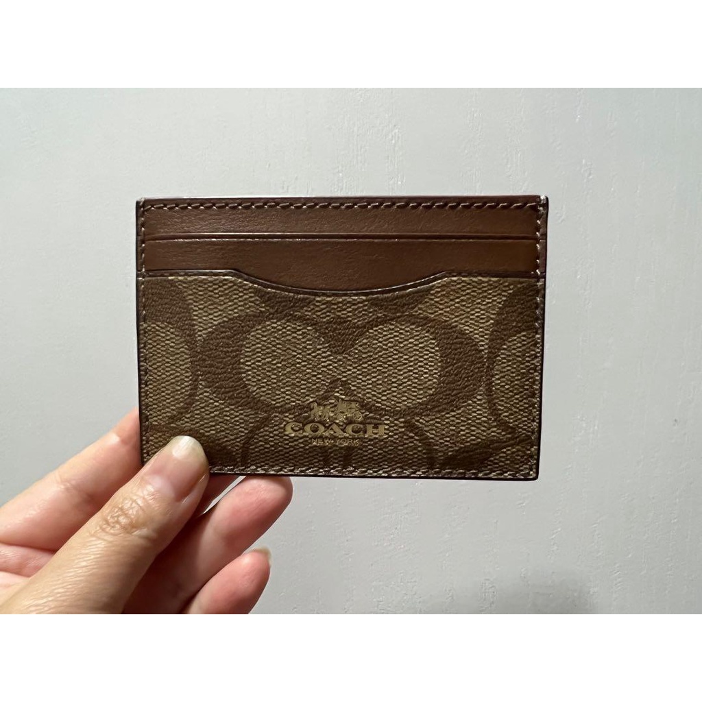 Card Holder Coach