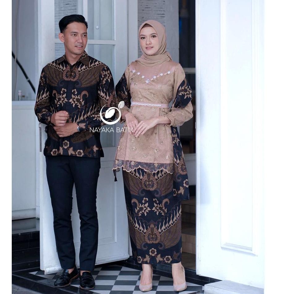 Sale (ADA ANAK) NAYAKA BATIK - Baju Couple Pasangan Lila Nude Batik Couple Kebaya Modern-Kebaya Tuna