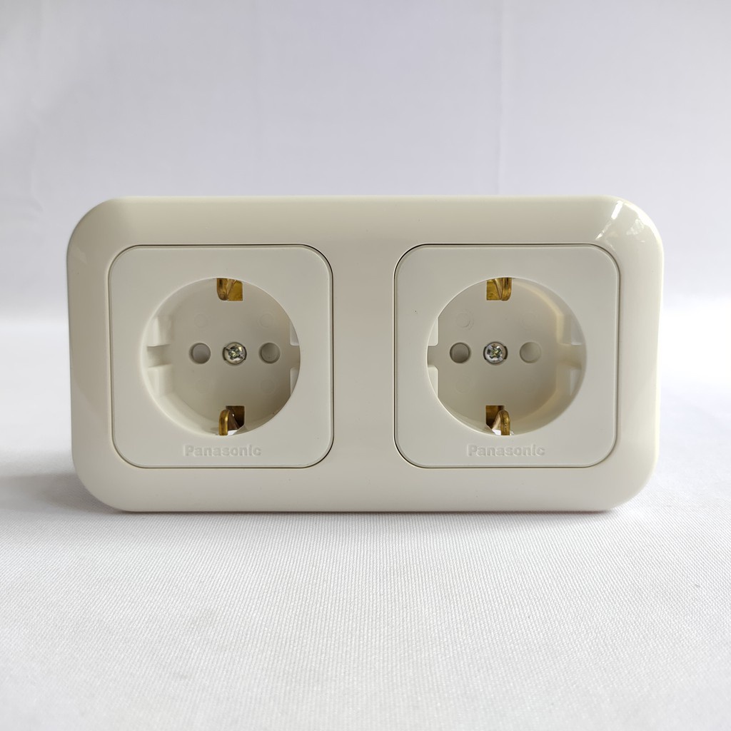 Panasonic Stop Kontak Double / Stop Kontak Ganda