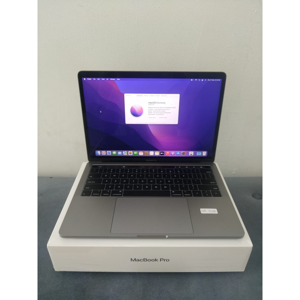 MACBOOK PRO TOUCHBAR 2018 RAM 16 GB SECOND FULLSET MURAH