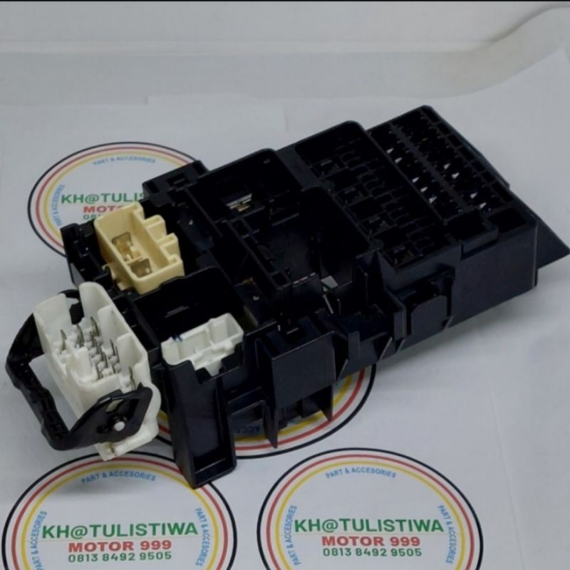 Box Sekring Avanza Xenia old - 2010.