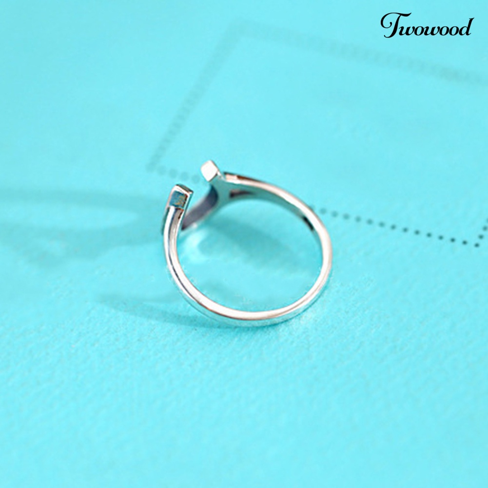 Cincin Bentuk U Bahan Metal Gaya Vintage Untuk Wanita