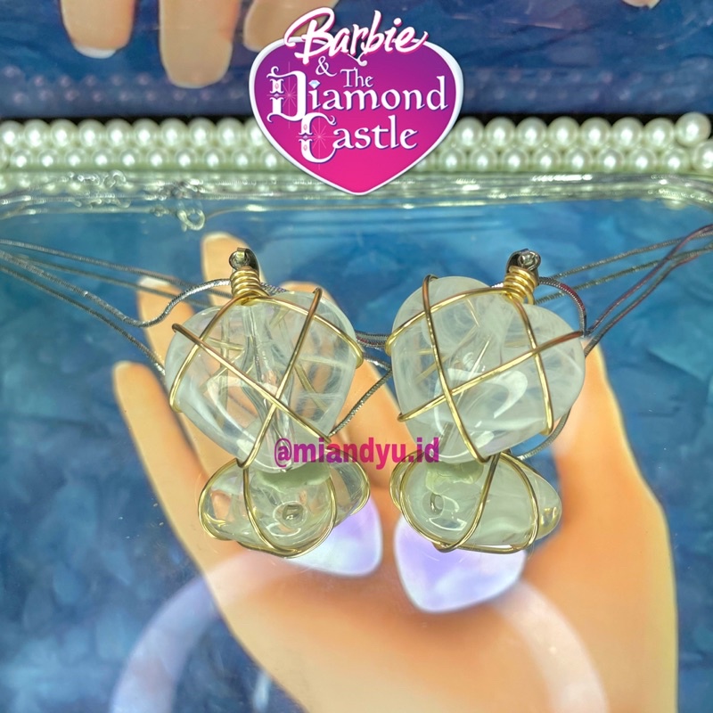 [READY STOCK] BARBIE DIAMOND CASTLE NECKLACE