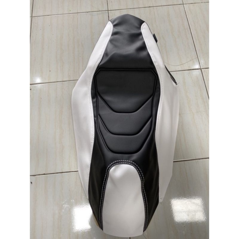 Cover jok Beat custom eropa