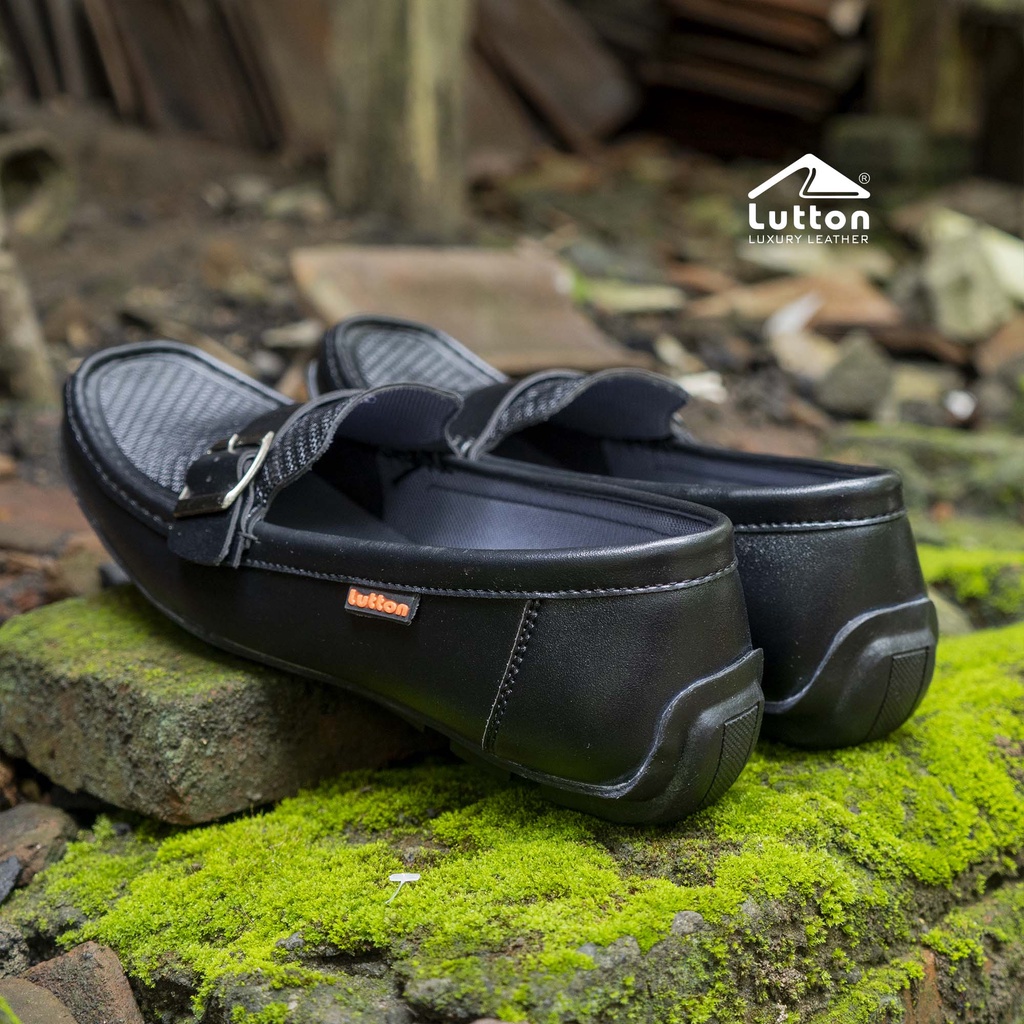 LUTTON SEPATU PRIA SLIP ON TERBARU A SIX