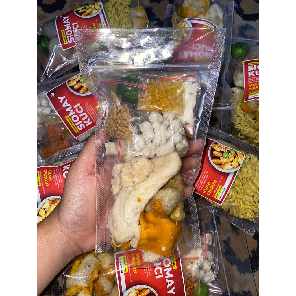 

SIOMAY KUCI KUAH CIKRUH/baso aci bandung pedas dan murah/makanan kemasan pedas/jajanan khas bandung