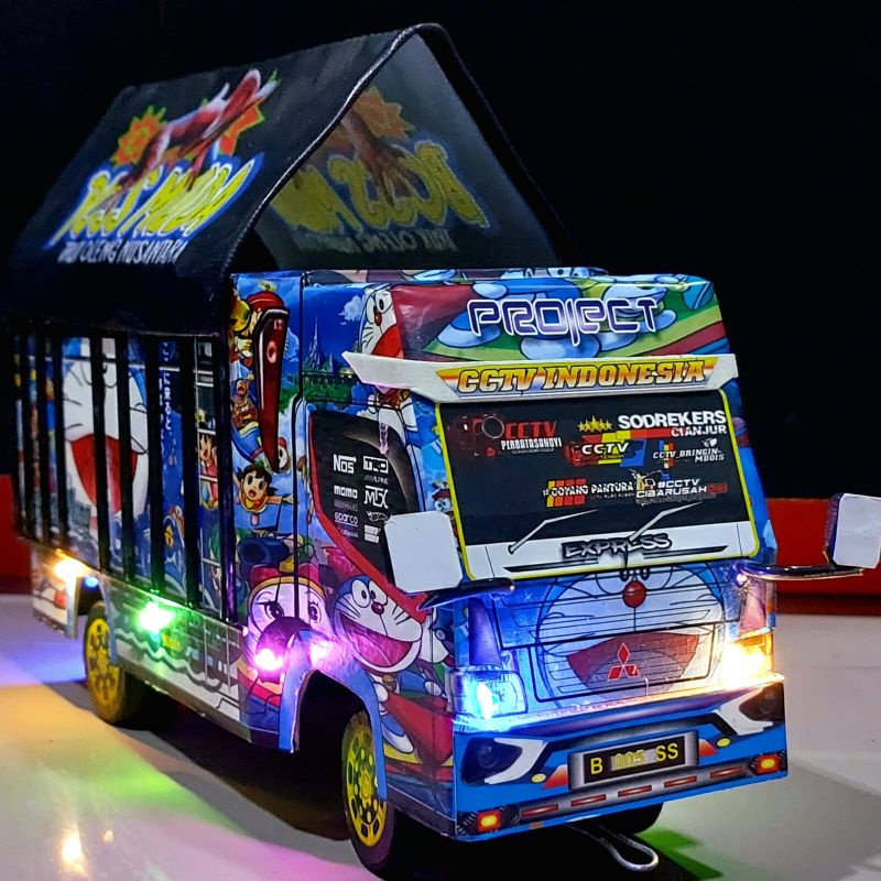 Truk oleng Jumbo Panjang 42 cm Miniatur truk full lampu terpal