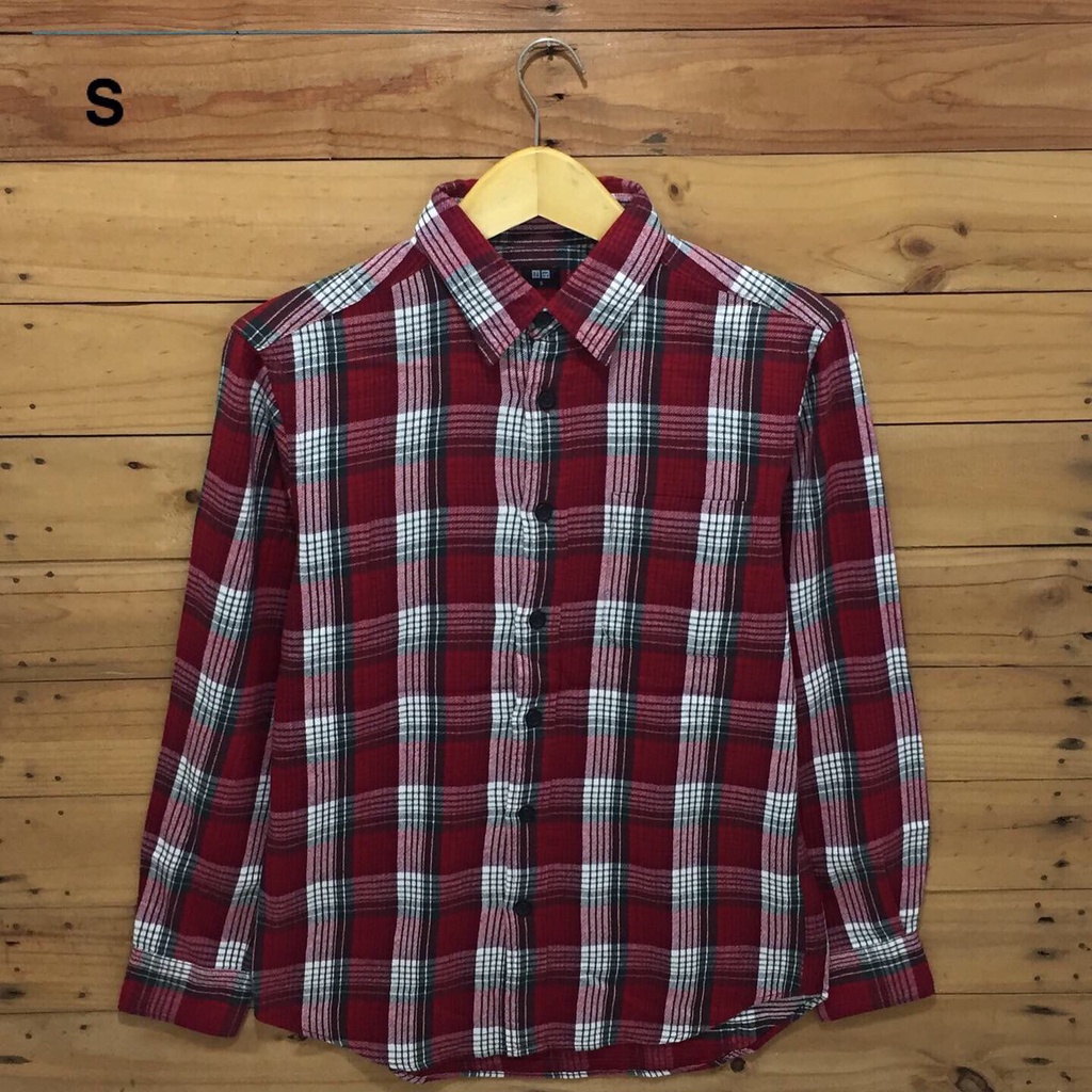 Kemeja Flannel Uniqlo Size S