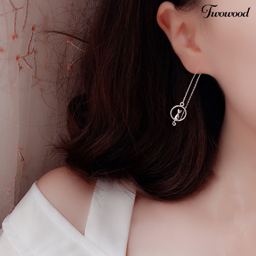 1 Pasang Anting Linear Bentuk Bulan Hewan Model Hollow Untuk Pernikahan