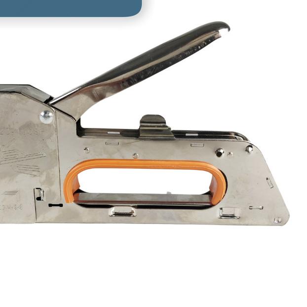 

Staple Staples Gun / Steples Tembak