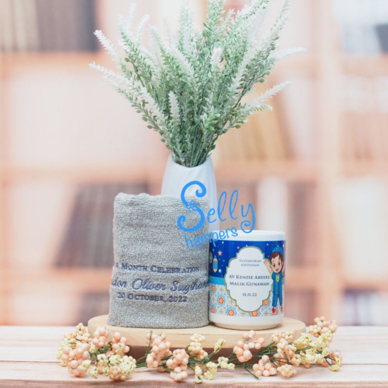 Hampers Baby One Month / Souvenir Kelahiran Bayi