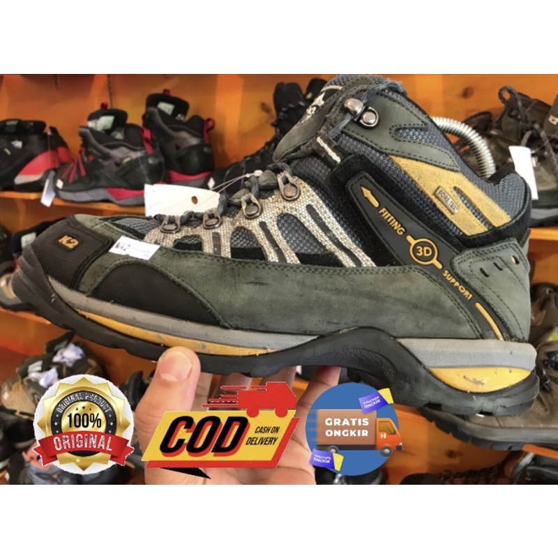 SEPATU GUNUNG K2 SECOND BRANDED ORIGINAL, SIZE 42