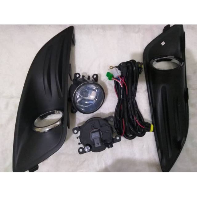 Fog Lamp Ford Fiesta 2012 LAMCK (Kabel Set + Switch)