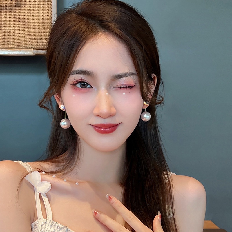 Anting Stud Kristal Mutiara Bentuk Hati Warna Emas Dapat Dilepas Untuk Wanita