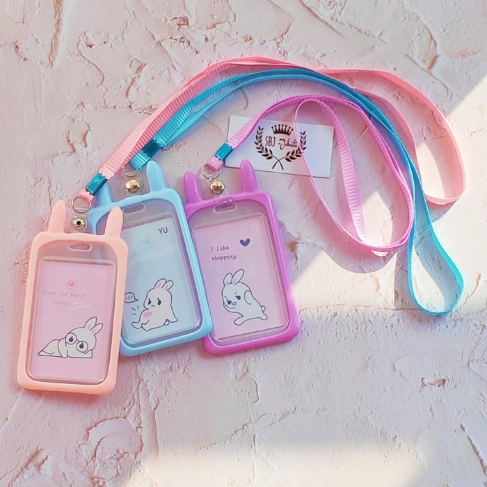 

Tempat kartu ID card Tag holder Dengan tali strap Card Holder Silicone - Merah Muda RATU.SHOP25