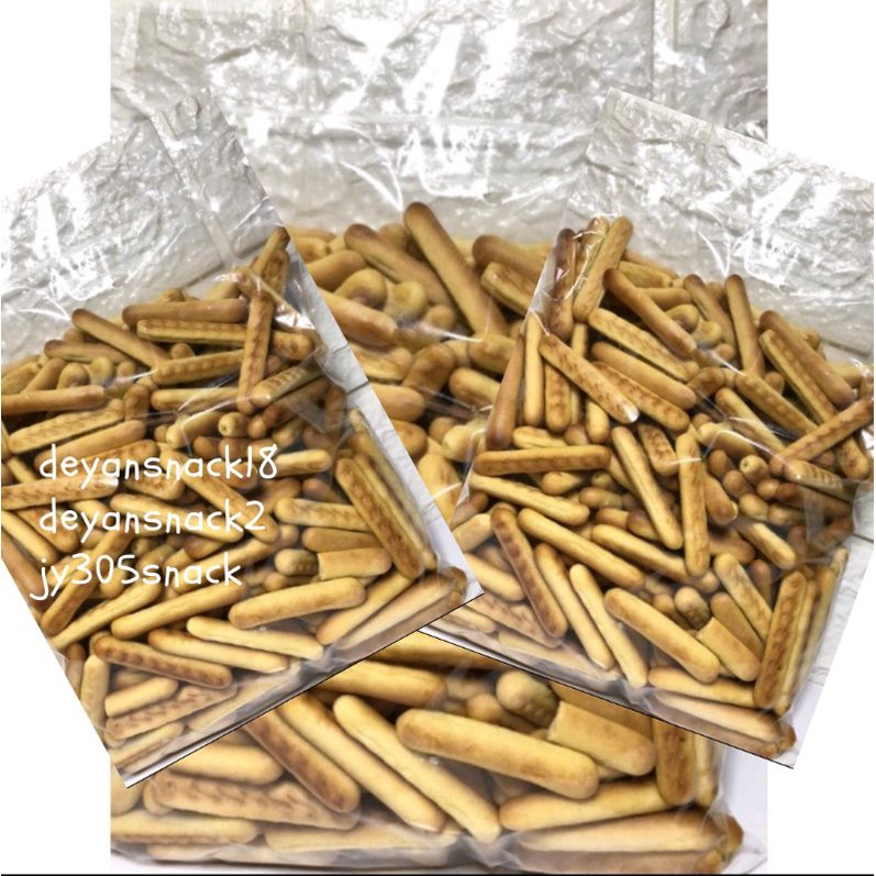 

Nyam Nyam Stick Biscuits 250gram