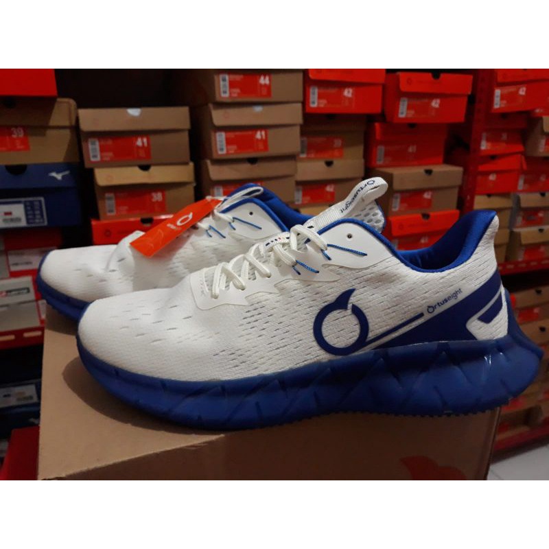 Sepatu running Ortuseight REFLOW
