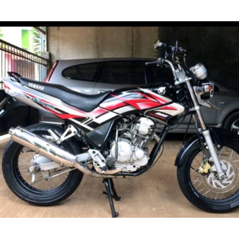 (BISA COD) Striping Scorpio 225  lis stiker standar ori Yamaha Scorpio 2004 hitam silver stiker ori 