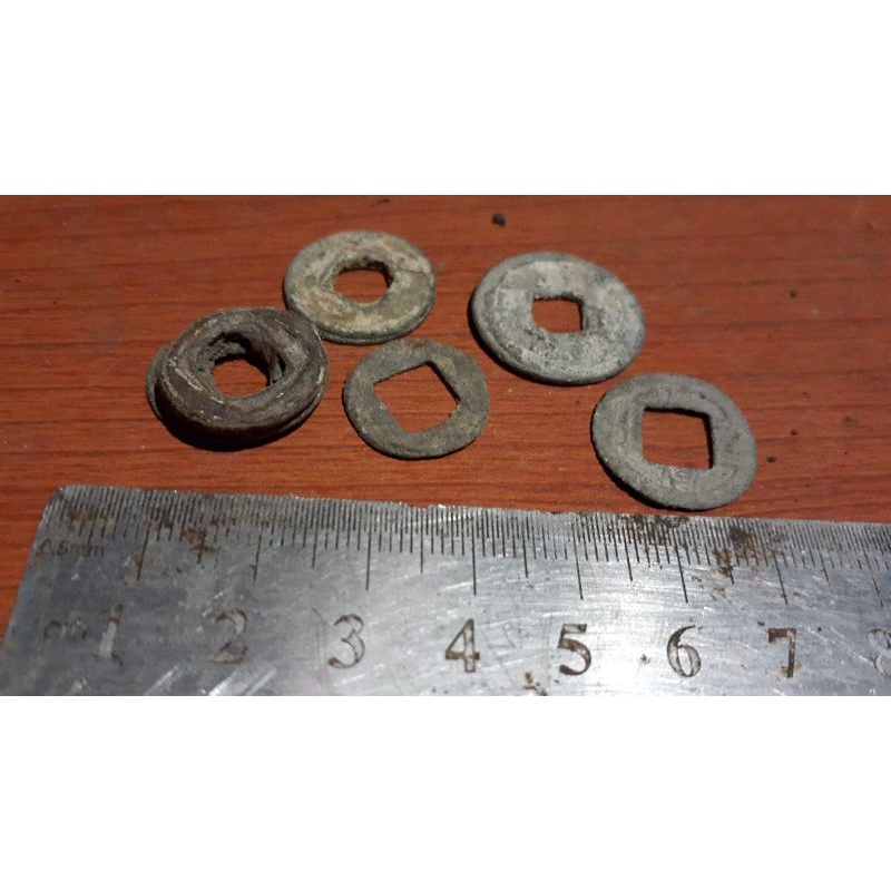 koin pitis cina temuan sungai