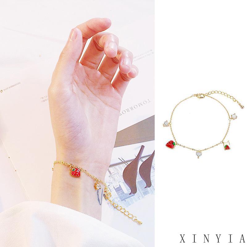 【Bayar di tempat】Gelang Liontin Strawberry Untuk Wanita Model Korea Simple Motif Stroberi Kristal